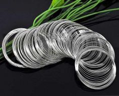 Иллюстрация Мемори-проволока для браслетов, диаметр 5,5 см. толщина проволоки  0,6 мм, цвет: серебро